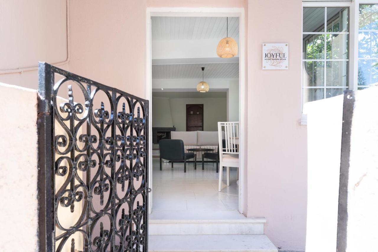 فيلا Joyful Secret Garden House خانيا المظهر الخارجي الصورة