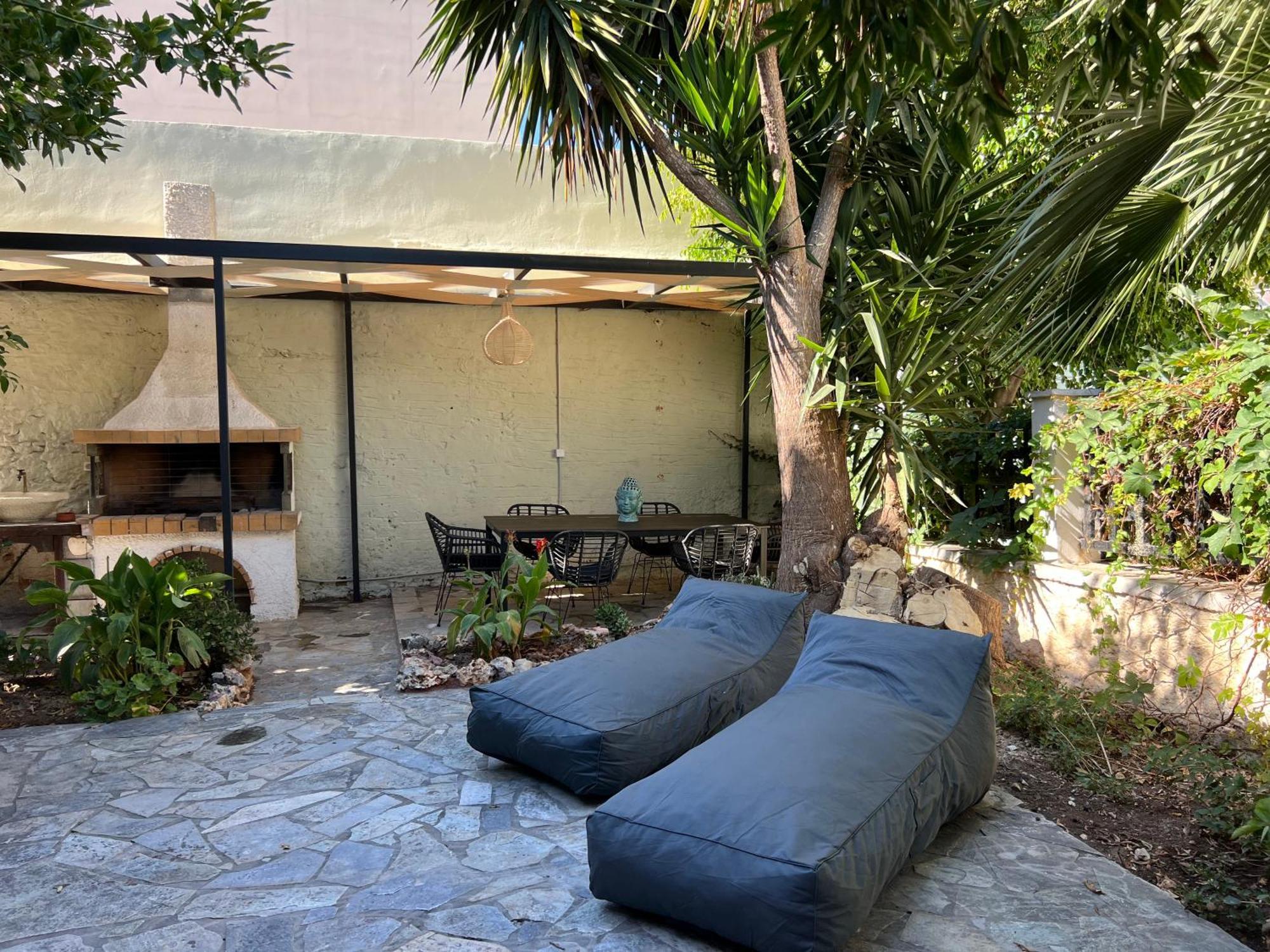 فيلا Joyful Secret Garden House خانيا المظهر الخارجي الصورة