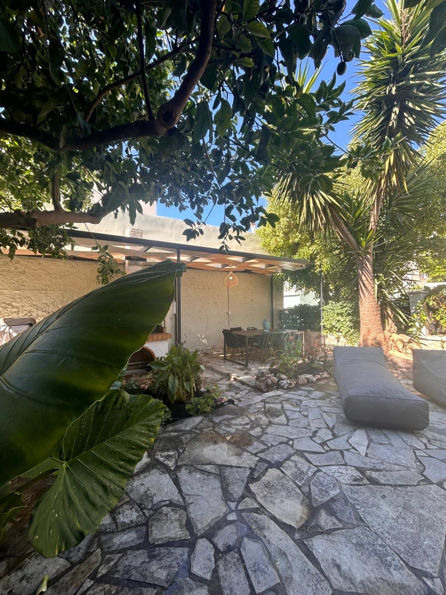 فيلا Joyful Secret Garden House خانيا المظهر الخارجي الصورة