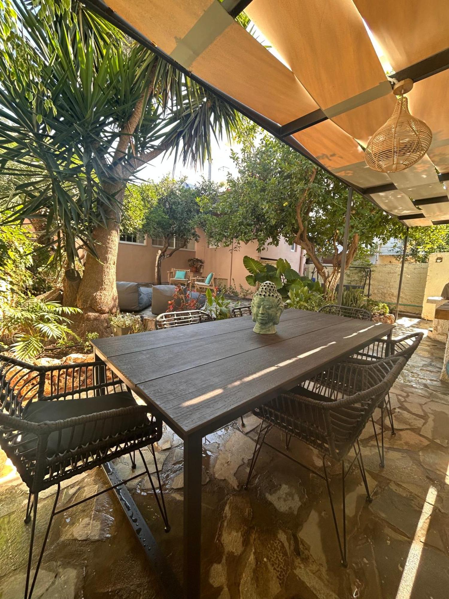 فيلا Joyful Secret Garden House خانيا المظهر الخارجي الصورة