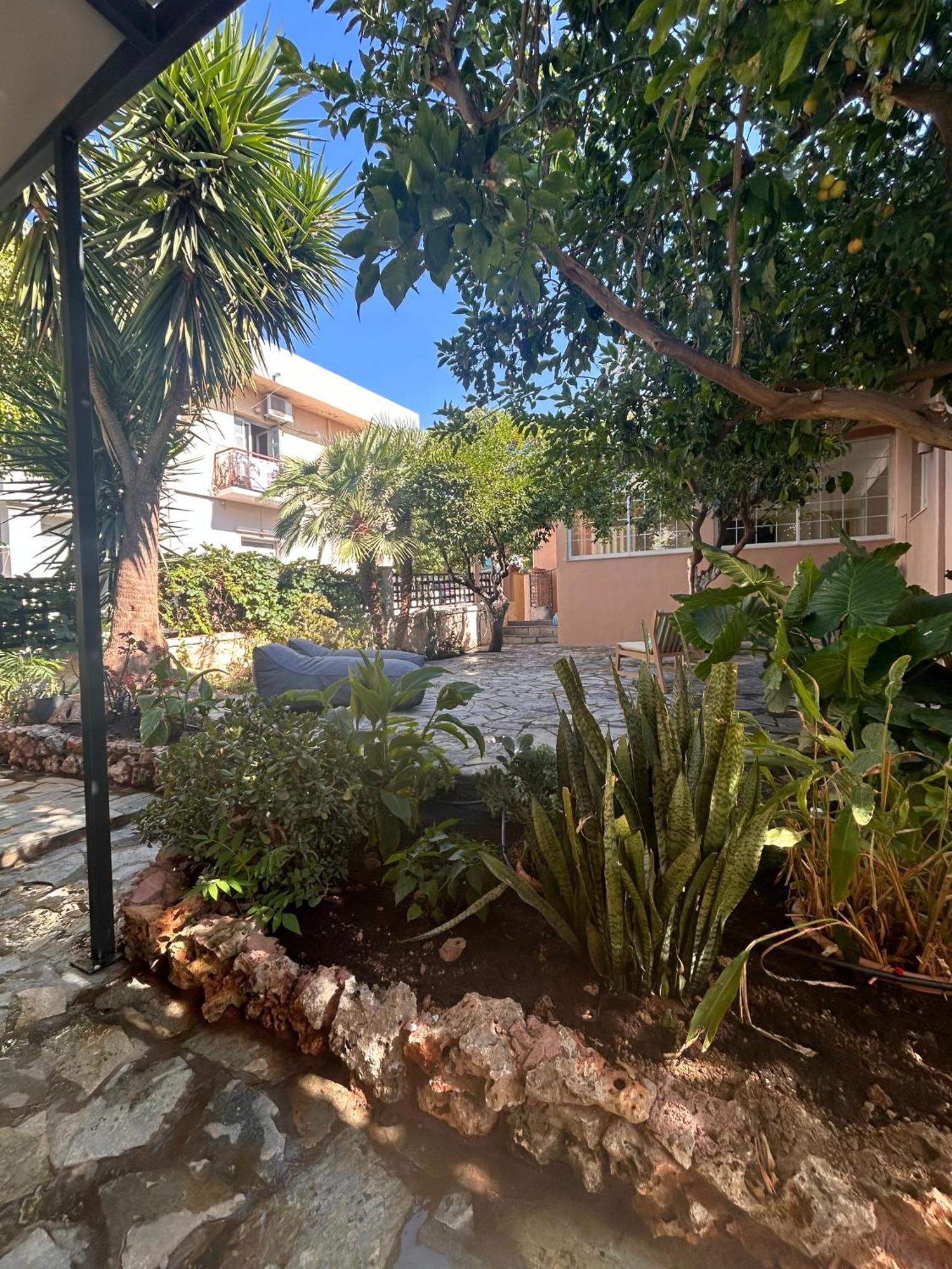 فيلا Joyful Secret Garden House خانيا المظهر الخارجي الصورة