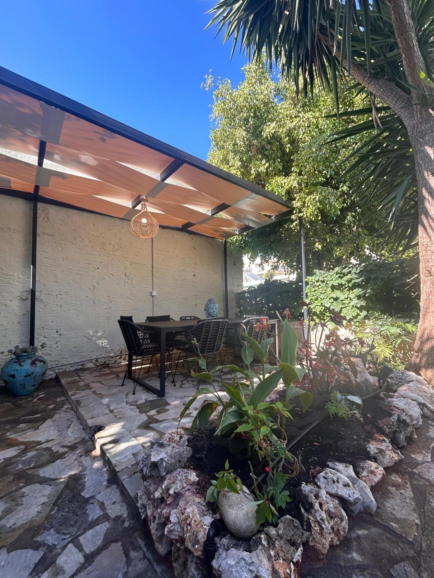 فيلا Joyful Secret Garden House خانيا المظهر الخارجي الصورة